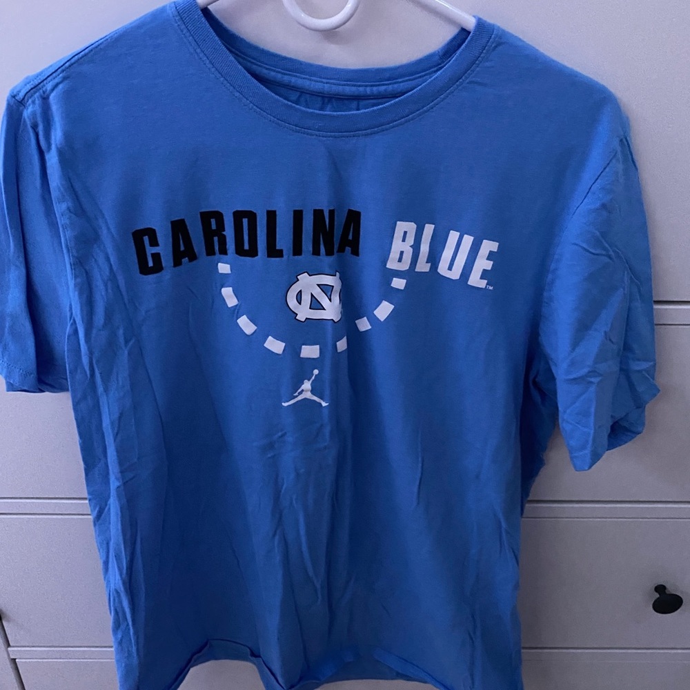 UNC tee